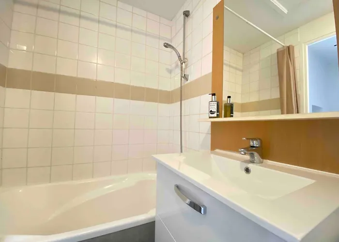 Appartement Etoile - Hyper Centre - Calme - Proche Tram